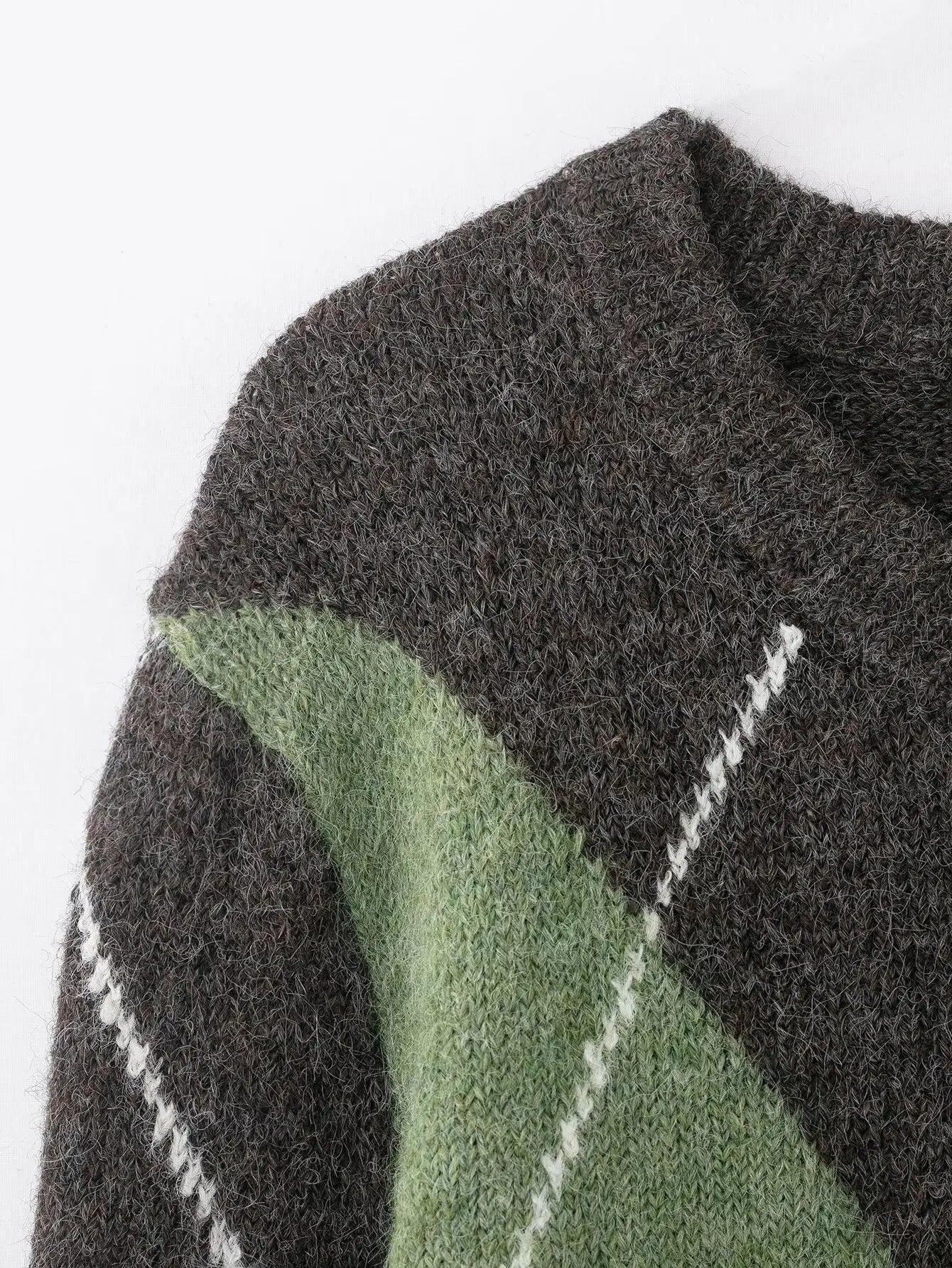 HH Women Fashion Argyle Knitted Sweater Casual Long Sleeve V Neck Pullover Sweater 2026 Spring Trend Knitwear Chic Tops